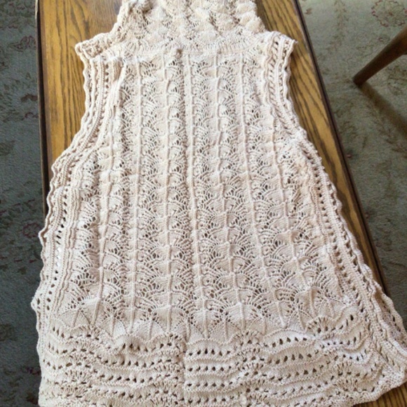 Miss Me Pointelle Crochet Cowl Neck Sweater Tank in Ecru sz small EUC - Picture 5 of 9